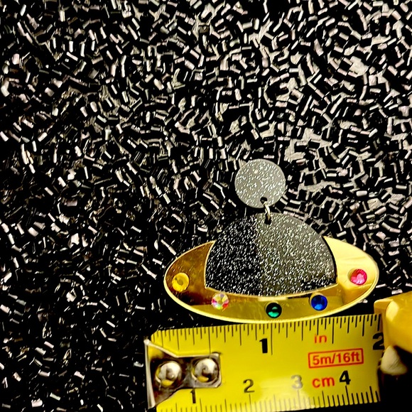 Planet Earrings - Picture 5 of 10